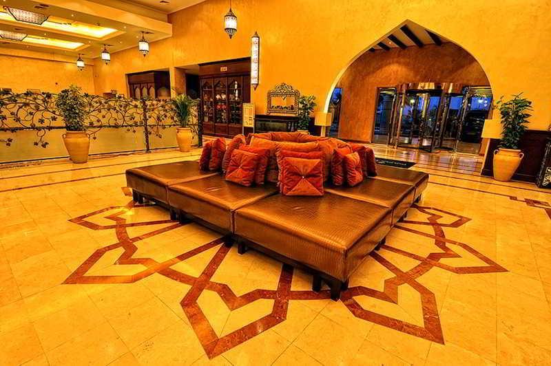 Hotel Golden Tulip 4*