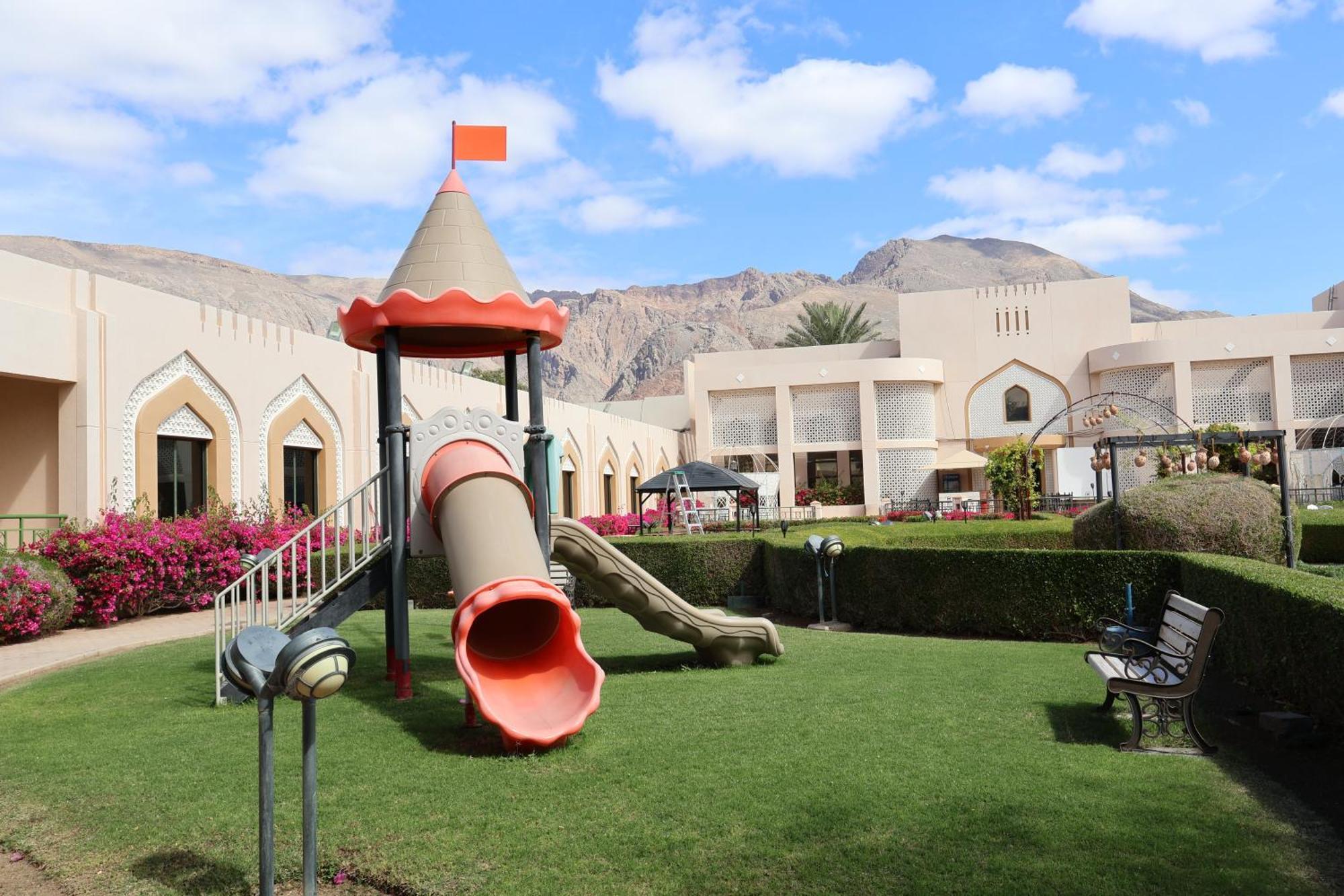 Golden Tulip Hotel